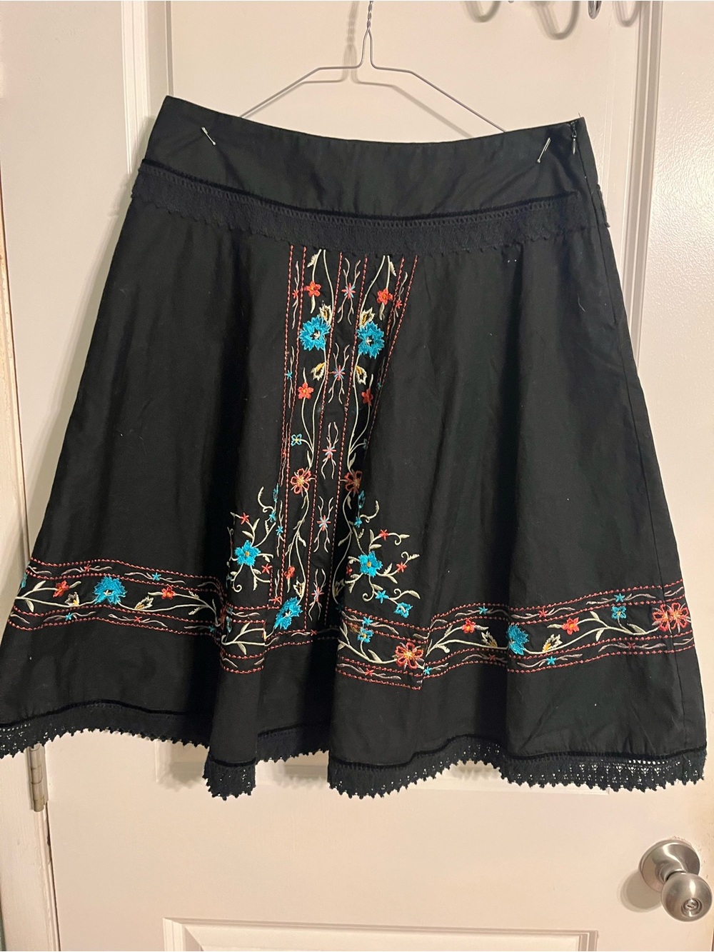 Willi Smith Black A-Line Skirt with Blue and Coral Floral Embroidery